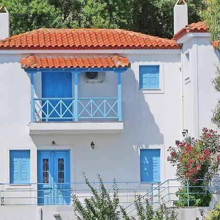Orpheas Traditional House